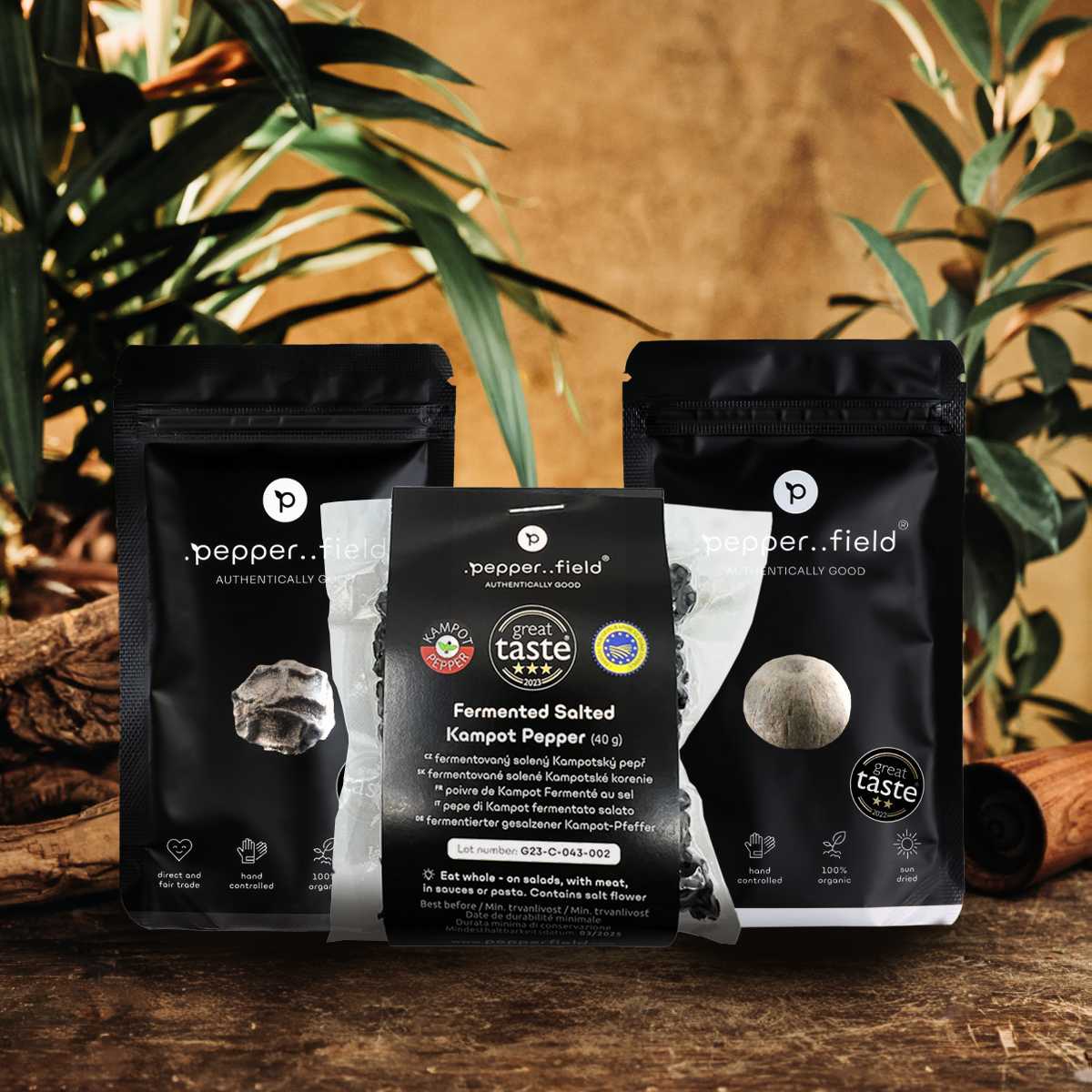 Set: black, white, and fermented Kampot  pepper 